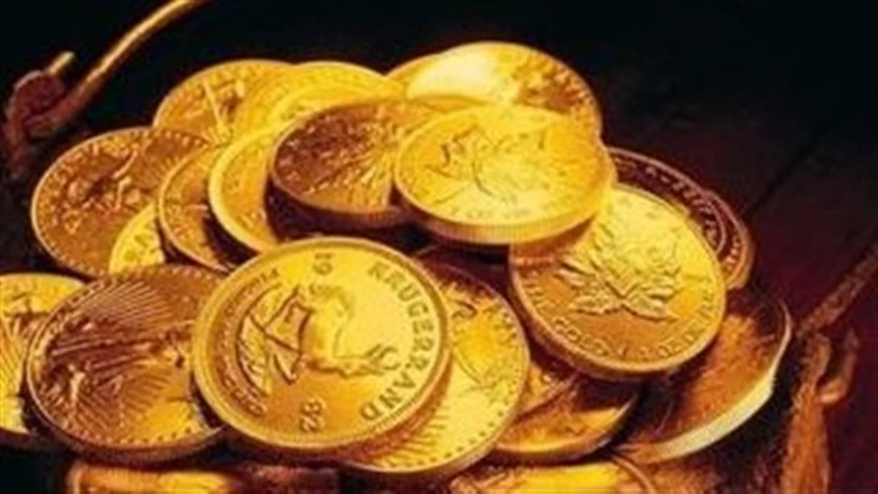 تأثير الدولار.. كيف يحدد الاحتياطي الفيدرالي أسعار الذهب في مصر؟